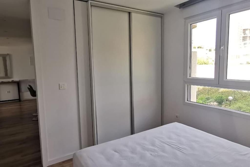 אליקאנטה Lujoso Apartamento En Primera Linea De Playa מראה חיצוני תמונה