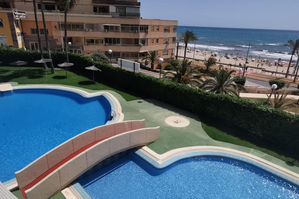 אליקאנטה Lujoso Apartamento En Primera Linea De Playa מראה חיצוני תמונה